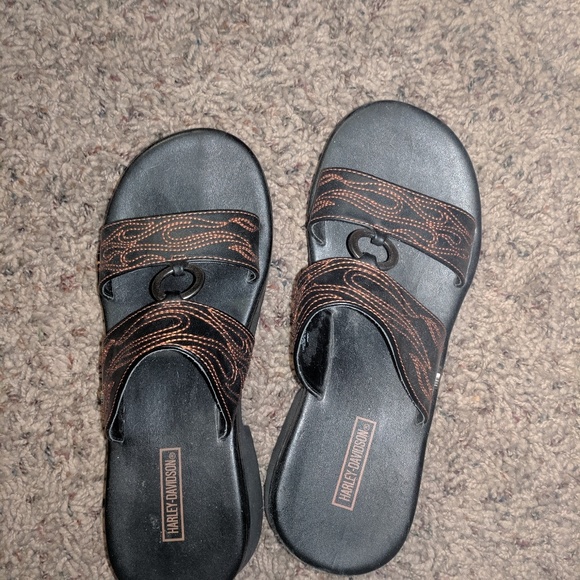 harley davidson flip flops womens